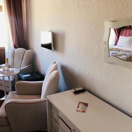 Alacatibutikotelim Otel 3*