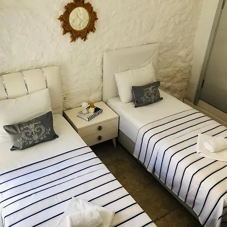 Alacatibutikotelim Cesme