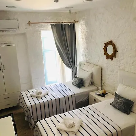 Alacatibutikotelim Cesme